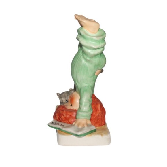 Vintage Goebel Hummel Redhead "Heads or Tails" Yoga 1980 - Picture 2 of 5